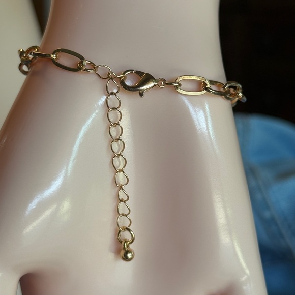 NEW | 18K Gold Plated Chain Bracelet - Picture 5 of 7